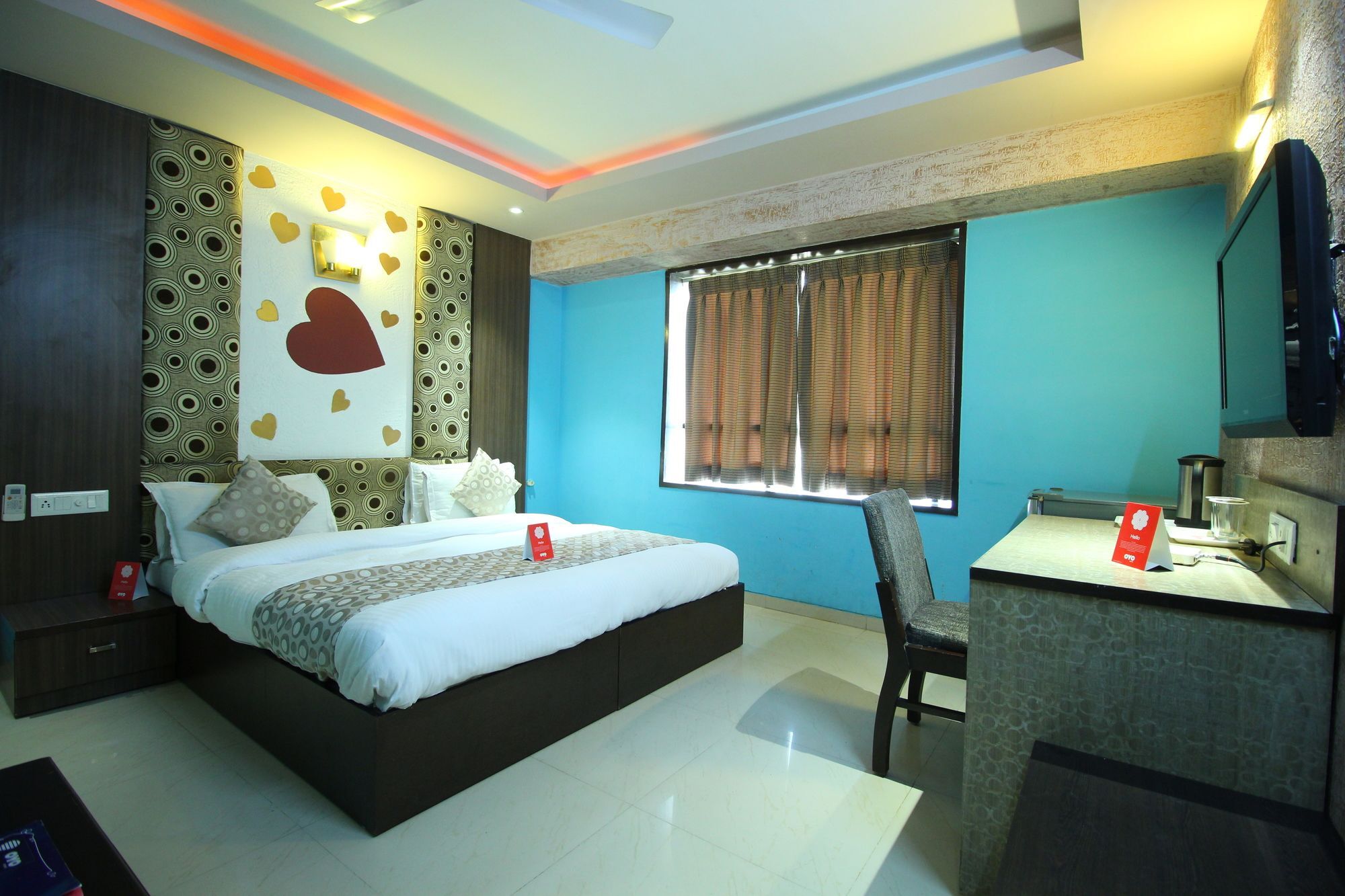 אחמדאבאד Oyo 4161 Hotel Shailly Inn מראה חיצוני תמונה